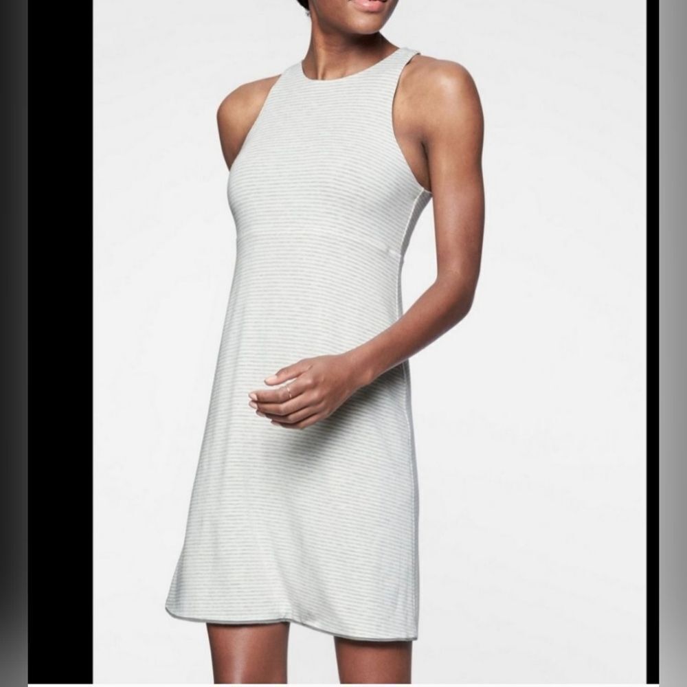 NWT ATHLETA GRAY WHITE SLEEVELESS REVERSIBLE HIGH NECK SANTORINI DRESS size 1X